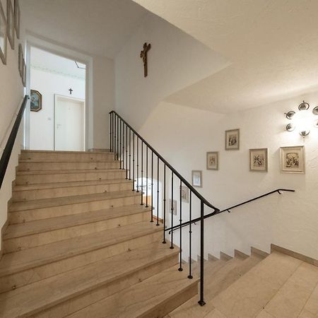 Gockerlwirt & Pilgerpension Altötting Exteriör bild
